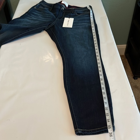 Fran Denim Kay Skinny Mid Rise NWT Size 30 - Picture 9 of 16